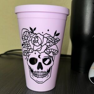 Pink Skull Design Tumbler